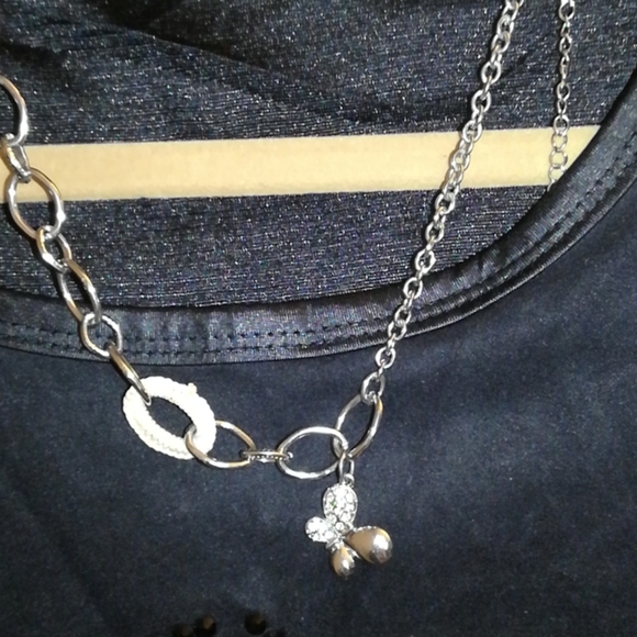 Necklace - Picture 2 of 3